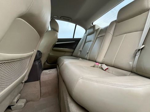 Used 2009 INFINITI G37 Journey w/ Premium Pkg image 11