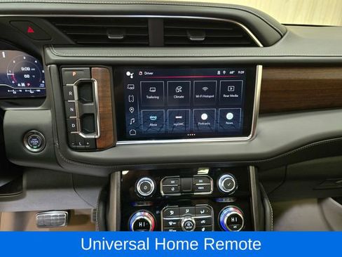 Used 2024 GMC Yukon Denali Ultimate AWD/4WD image 22