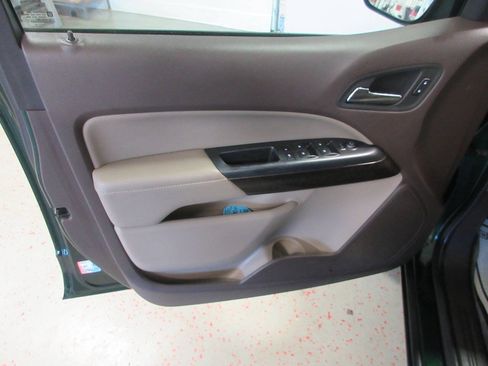 Used 2015 GMC Canyon SLT AWD/4WD image 31