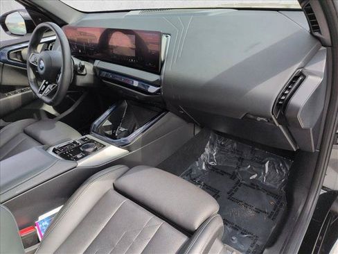Used 2025 BMW 330i Sedan w/ M Sport Package RWD image 24