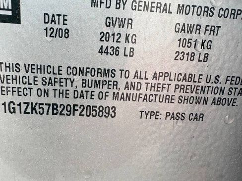 Used 2009 Chevrolet Malibu LTZ FWD image 10