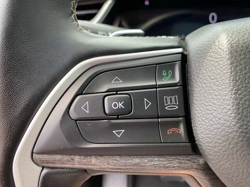 Certified 2022 Jeep Grand Cherokee Limited AWD/4WD image 20
