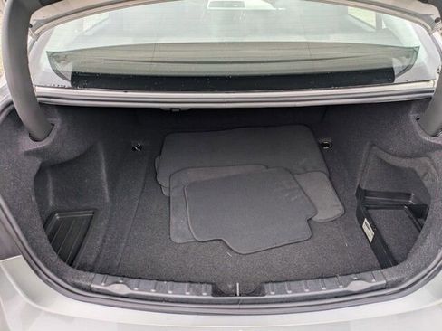 Used 2017 BMW 320i xDrive Sedan image 18