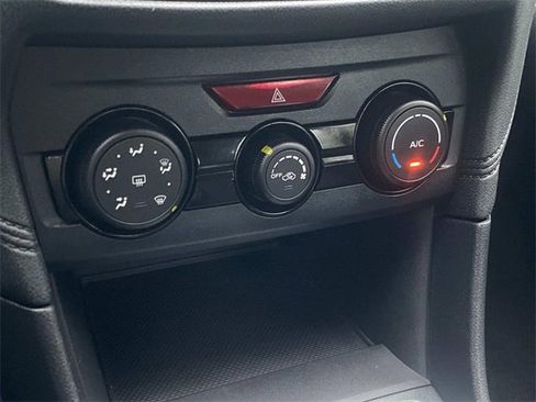 Used 2019 Subaru Impreza 2.0i w/ Eyesight image 25