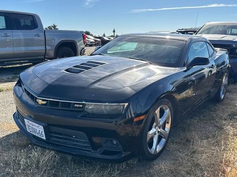 Used 2014 Chevrolet Camaro SS w/ RS Package RWD image 8