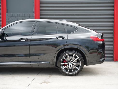 Used 2022 BMW X4 xDrive30i w/ M Sport Package 2 AWD/4WD image 7