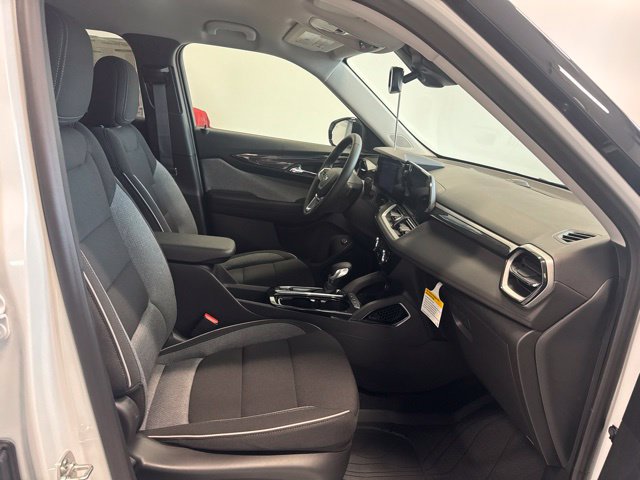 New 2026 Chevrolet TrailBlazer LT w/ Convenience Package AWD/4WD image 36
