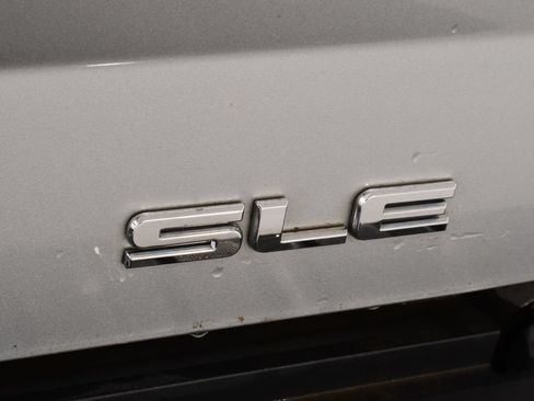 Used 2017 GMC Sierra 1500 SLE w/ SLE Value Package AWD/4WD image 22
