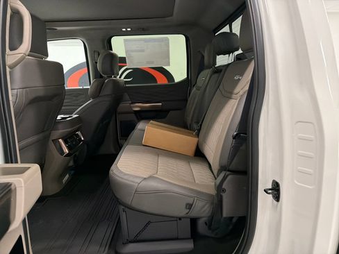 New 2026 Ford F350 Platinum w/ Platinum Plus Package AWD/4WD image 12