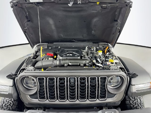 Used 2024 Jeep Wrangler Unlimited Rubicon 4xe w/ Dual Top Group AWD/4WD image 32