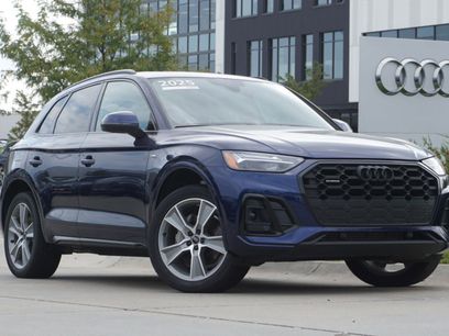Certified 2025 Audi Q5 2.0T Premium w/ Convenience Plus Package