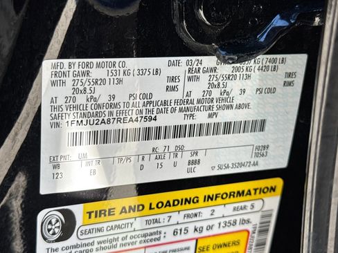 Used 2024 Ford Expedition Limited image 25