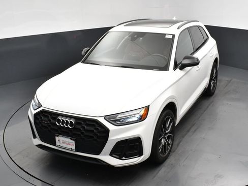Used 2023 Audi SQ5 Premium Plus w/ Premium Plus Package AWD/4WD image 16