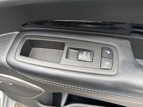 Used 2022 Dodge Durango Citadel image 22