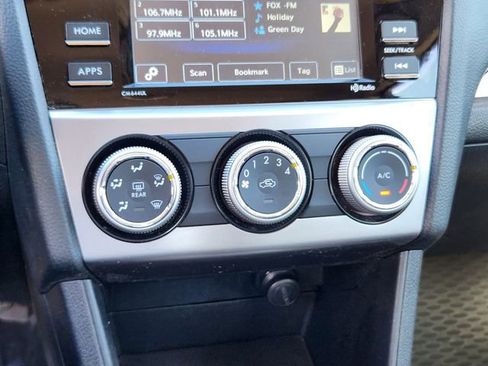 Used 2015 Subaru Impreza 2.0i Premium image 20