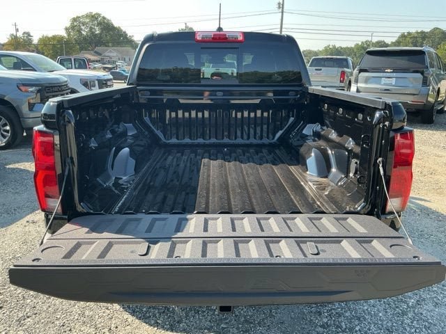New 2026 Chevrolet Colorado Z71 w/ Technology Package AWD/4WD image 24