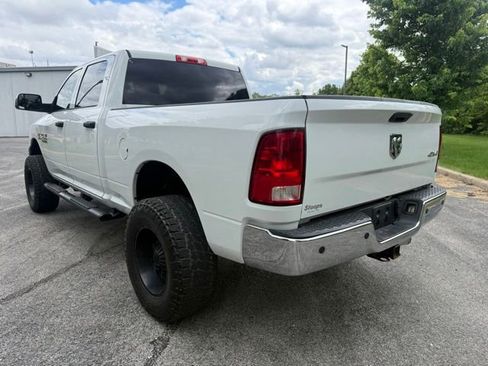 Used 2018 RAM 2500 Tradesman w/ Chrome Appearance Group AWD/4WD image 5