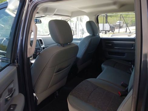 Used 2014 RAM 1500 Big Horn image 7