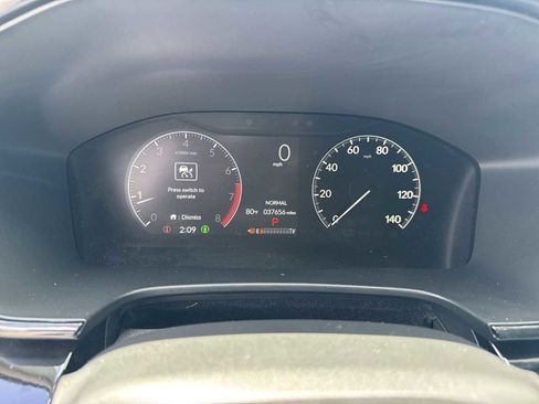 Used 2025 Honda CR-V EX-L image 32