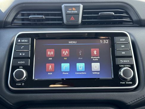 Certified 2025 Nissan Versa S w/ Trunk Package image 9