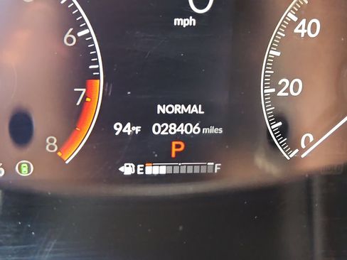 Certified 2025 Honda HR-V Sport image 13
