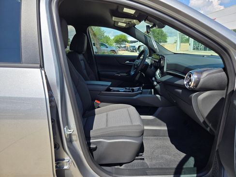 Certified 2026 Chevrolet Equinox LT FWD image 22