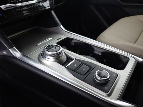 Certified 2022 Ford Explorer Limited image 54