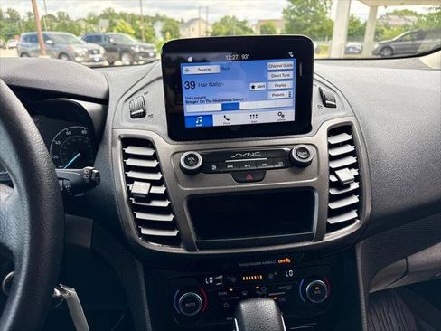 Used 2019 Ford Transit Connect XLT FWD image 19