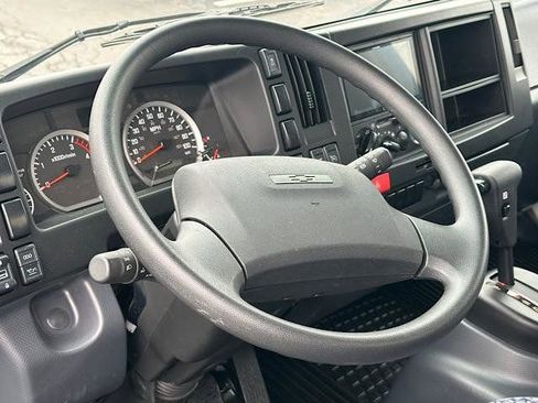 Used 2023 Chevrolet Low Cab Forward 5500XD image 14