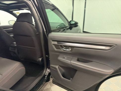 Used 2026 Honda CR-V Sport image 17