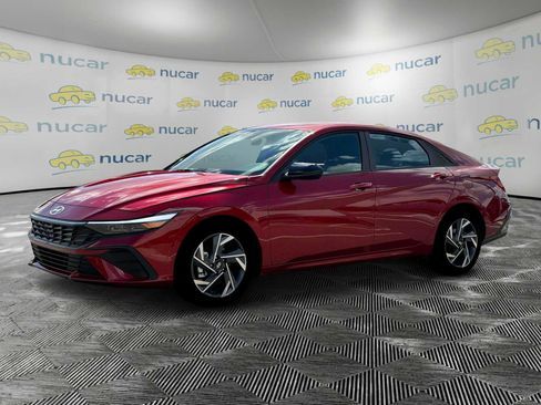 New 2025 Hyundai Elantra Sport image 3