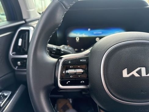 Used 2023 Kia Sorento SX image 20