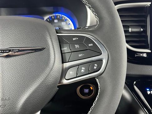 New 2026 Chrysler Voyager LX image 14