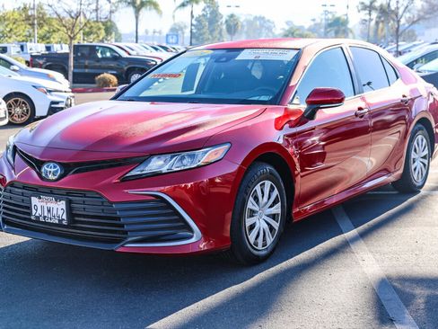 Certified 2024 Toyota Camry LE image 17