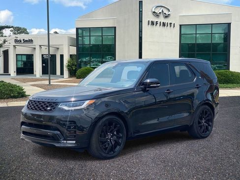 Used 2023 Land Rover Discovery S R-Dynamic image 3