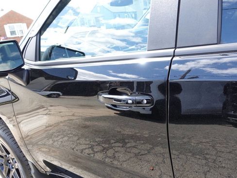 Used 2022 Chevrolet Silverado 1500 LT Trail Boss image 16