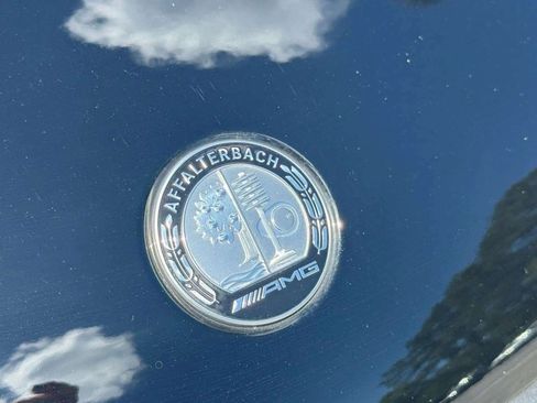 Used 2025 Mercedes-Benz GLC 43 AMG 4MATIC image 24