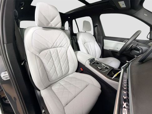 New 2026 BMW X5 xDrive40i AWD/4WD image 27