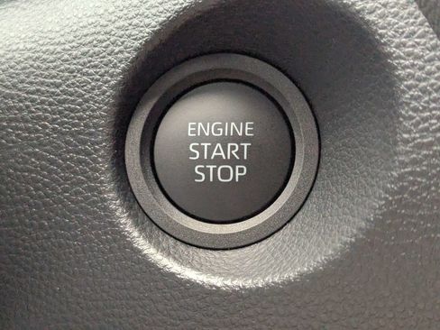New 2026 Toyota Corolla Cross LE FWD image 28