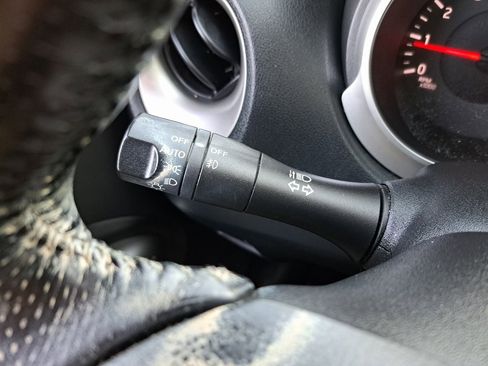 Used 2012 Nissan Juke SL w/ Chrome Pkg image 21