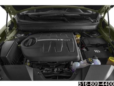 Used 2019 Jeep Cherokee Limited AWD/4WD image 17