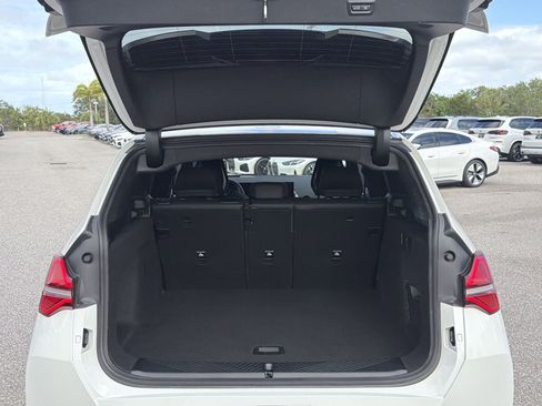 Certified 2025 BMW X3 xDrive30i image 11