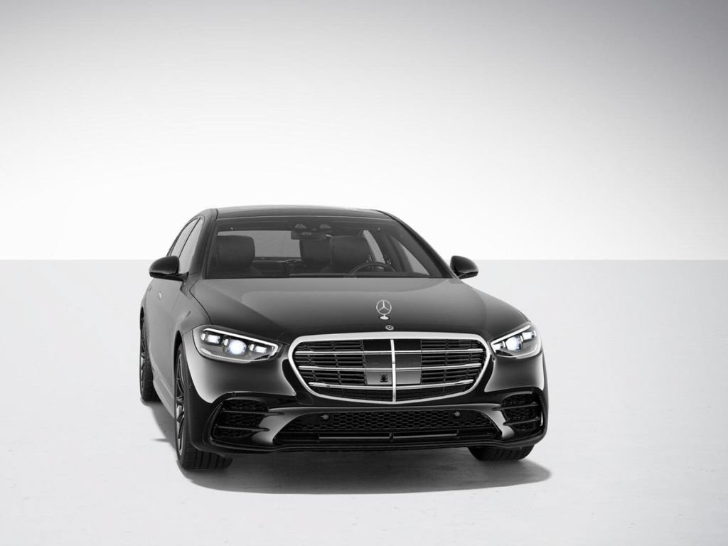 Used 2025 Mercedes-Benz S 580e 4MATIC Sedan image 8