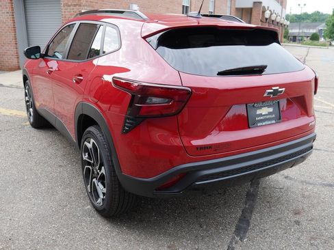 New 2026 Chevrolet Trax RS w/ Driver Confidence Package FWD image 5