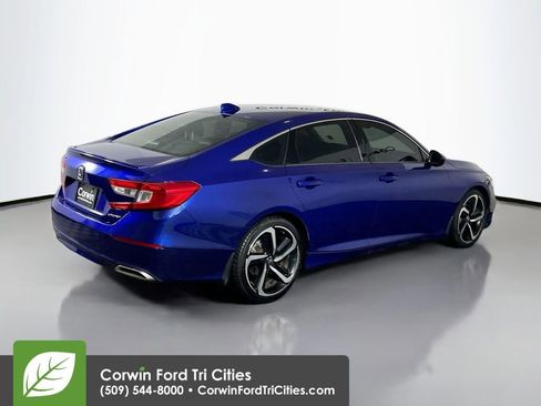 Used 2018 Honda Accord Sport image 15