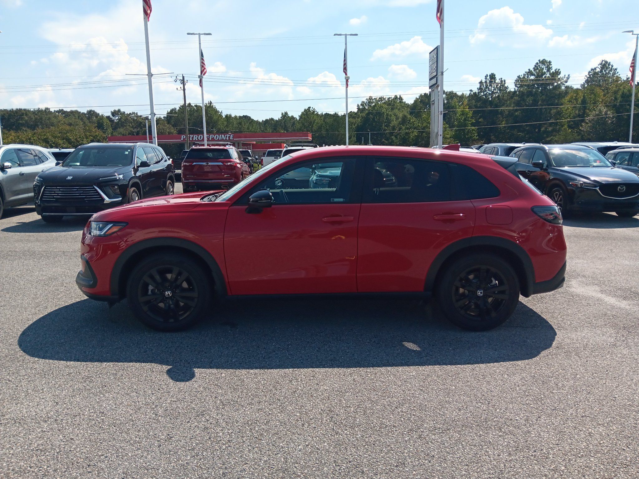 Used 2027 Honda HR-V Sport image 3