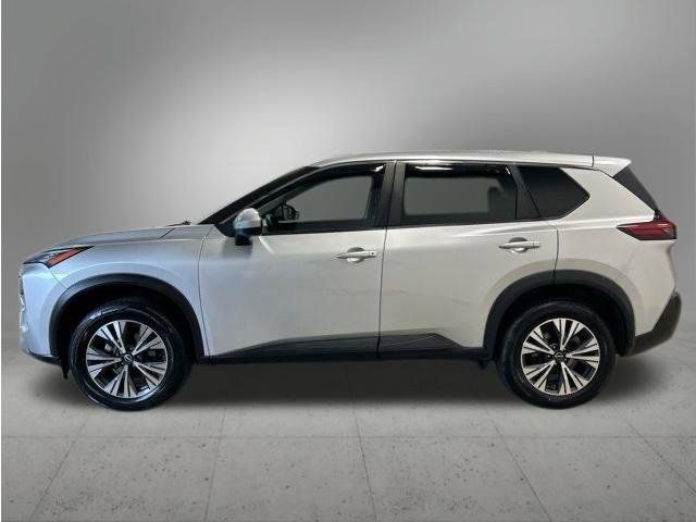 Used 2023 Nissan Rogue SV AWD/4WD image 2