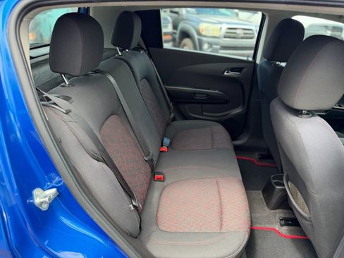 Used 2019 Chevrolet Sonic LT FWD image 7