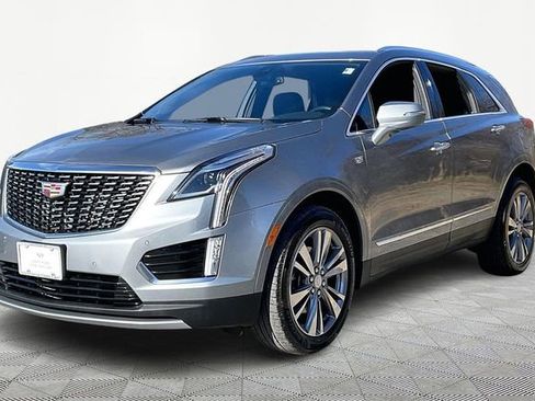 Used 2024 Cadillac XT5 Premium Luxury image 3