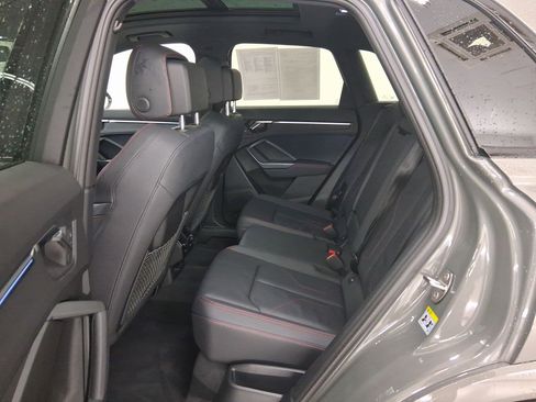 Used 2025 Audi Q3 2.0T Premium Plus w/ Premium Plus Package image 13